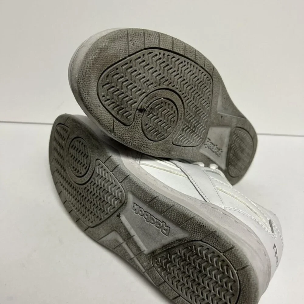 Reebok Womens BB4500 Sneaker White Size 9 M